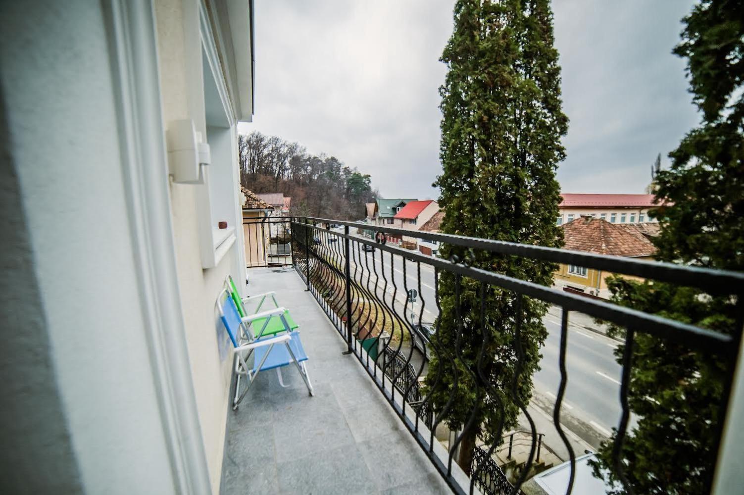 Prestige Aparthotel Brașov Exterior foto